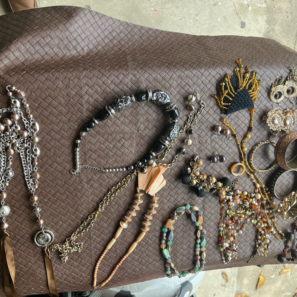 Vintage fashion jewelry lot